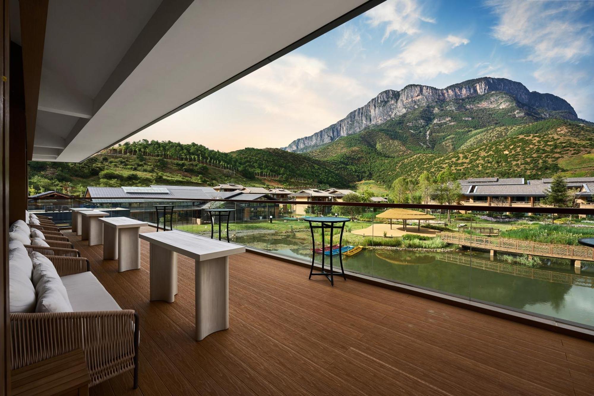 Hotel Indigo Lugu Lake By Ihg Lijiang  Exterior foto